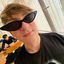 Эдик, 19 лет