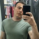 Бунёд, 28 лет