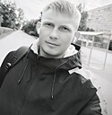 Роман, 25 лет