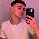 Фил, 25 лет
