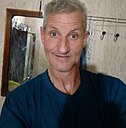 Вова Сафонов, 53 года