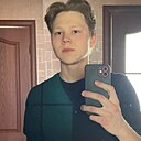 Денис, 22 года