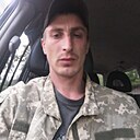 Юрий, 32 года