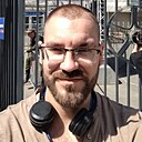 Антон, 33 года