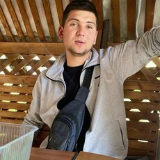 Фотография мужчины Алексей, 20 лет из г. Саратов