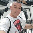 Роман, 44 года