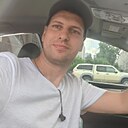 Левис, 35 лет