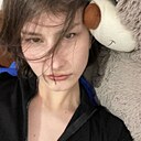 Кари, 18 лет