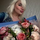Cruella, 35 лет