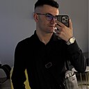 Артём, 22 года