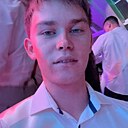 Илья, 19 лет