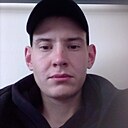 Молодой, 28 лет