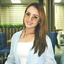 Акниет, 18 лет