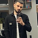 Саркис, 23 года