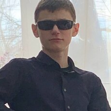 Фотография мужчины Даниил, 18 лет из г. Саратов