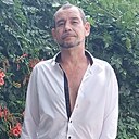 Максим, 42 года