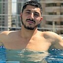 Артур, 24 года