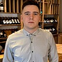 Денис, 23 года
