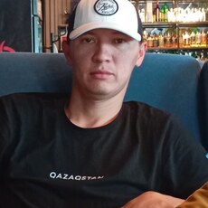 Фотография мужчины Azamat, 35 лет из г. Павлодар