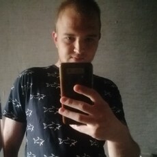 Андрей, 24 из г. Иркутск.