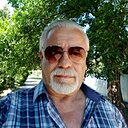 Валерий, 61 год