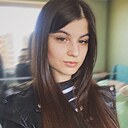 Юля, 25 лет