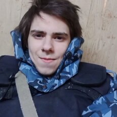 Фотография мужчины Рома, 21 год из г. Новошахтинск