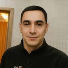 Фотография мужчины Ruslan, 32 года из г. Усть-Каменогорск