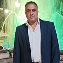 Оганес, 44 года