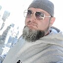 George, 42 года