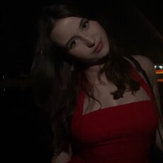 Фотография девушки Вика, 18 лет из г. Екатеринбург