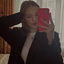 Вика, 23 года