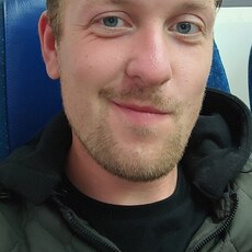 Фотография мужчины Андрей, 27 лет из г. Санкт-Петербург