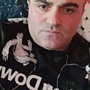 Давит, 44 года
