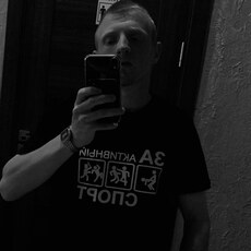 Фотография мужчины Алексей, 22 года из г. Старый Оскол