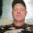 Ден, 43 года