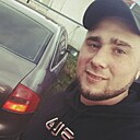 Антон, 32 года