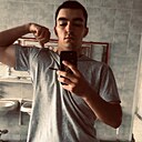 Беки, 19 лет