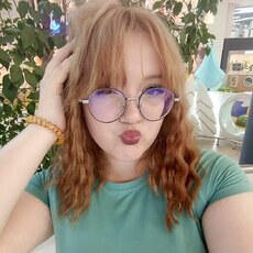 Фотография девушки Олеся, 18 лет из г. Омск