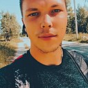 Максим, 23 года