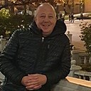 Виктор, 47 лет
