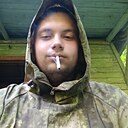Максим, 22 года