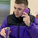 Максим, 22 года