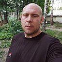 Свят, 33 года