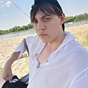 Максим, 19 лет