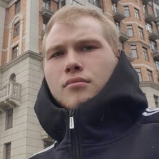 Фотография мужчины Maksim, 22 года из г. Быково (Московская Обл)