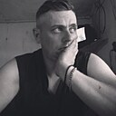 D V, 39 лет