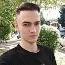 Александр, 25 лет