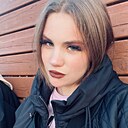Вика, 18 лет