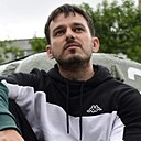 Михаил, 33 года